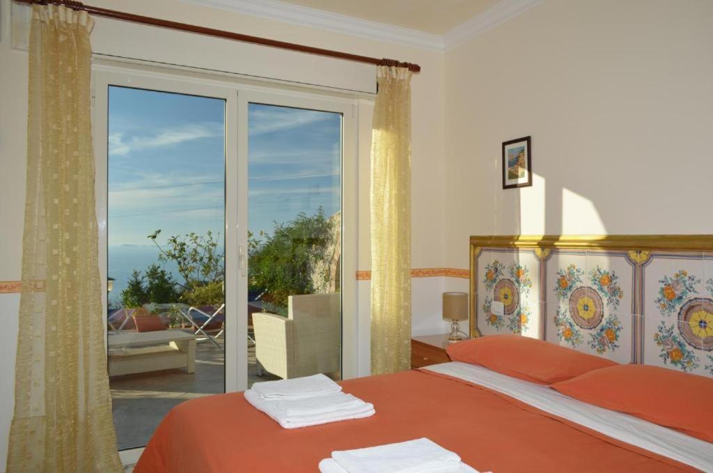 Le Ginestre Di Capri Bb & Holiday House Anacapri  Bagian luar foto