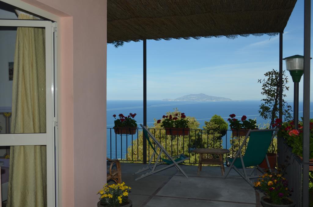 Le Ginestre Di Capri Bb & Holiday House Anacapri  Bagian luar foto