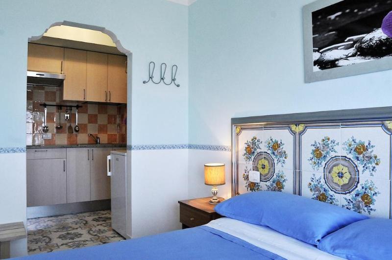 Le Ginestre Di Capri Bb & Holiday House Anacapri  Bagian luar foto